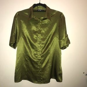 Apt 9 green button-up.